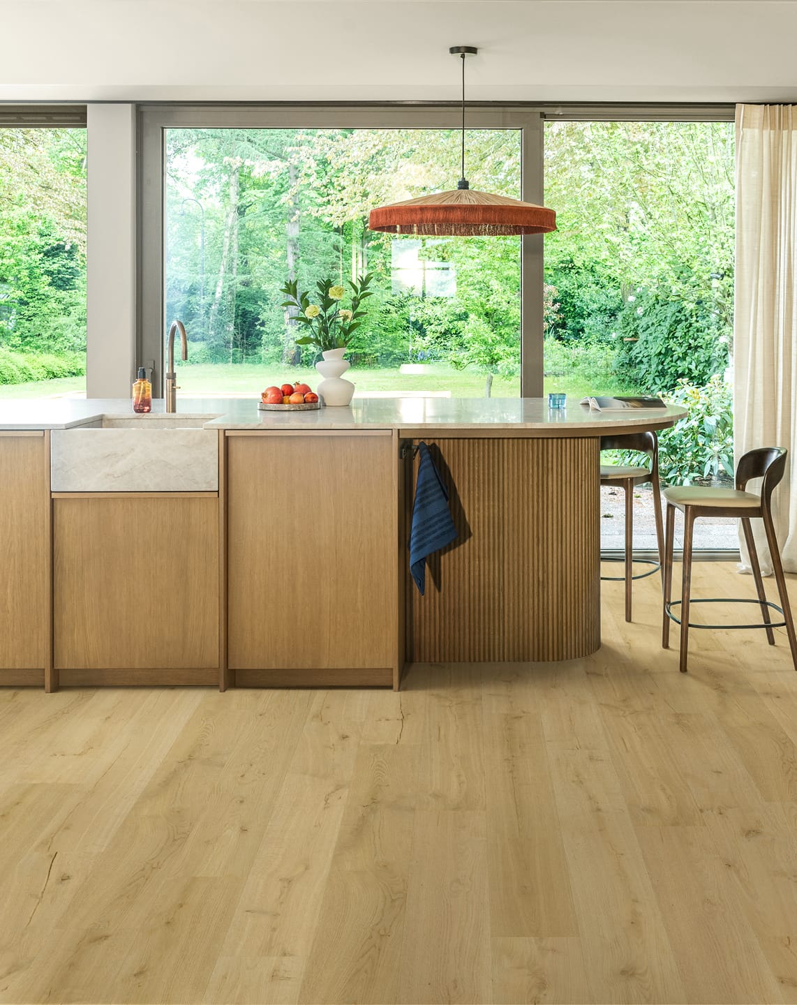 Almond Oak