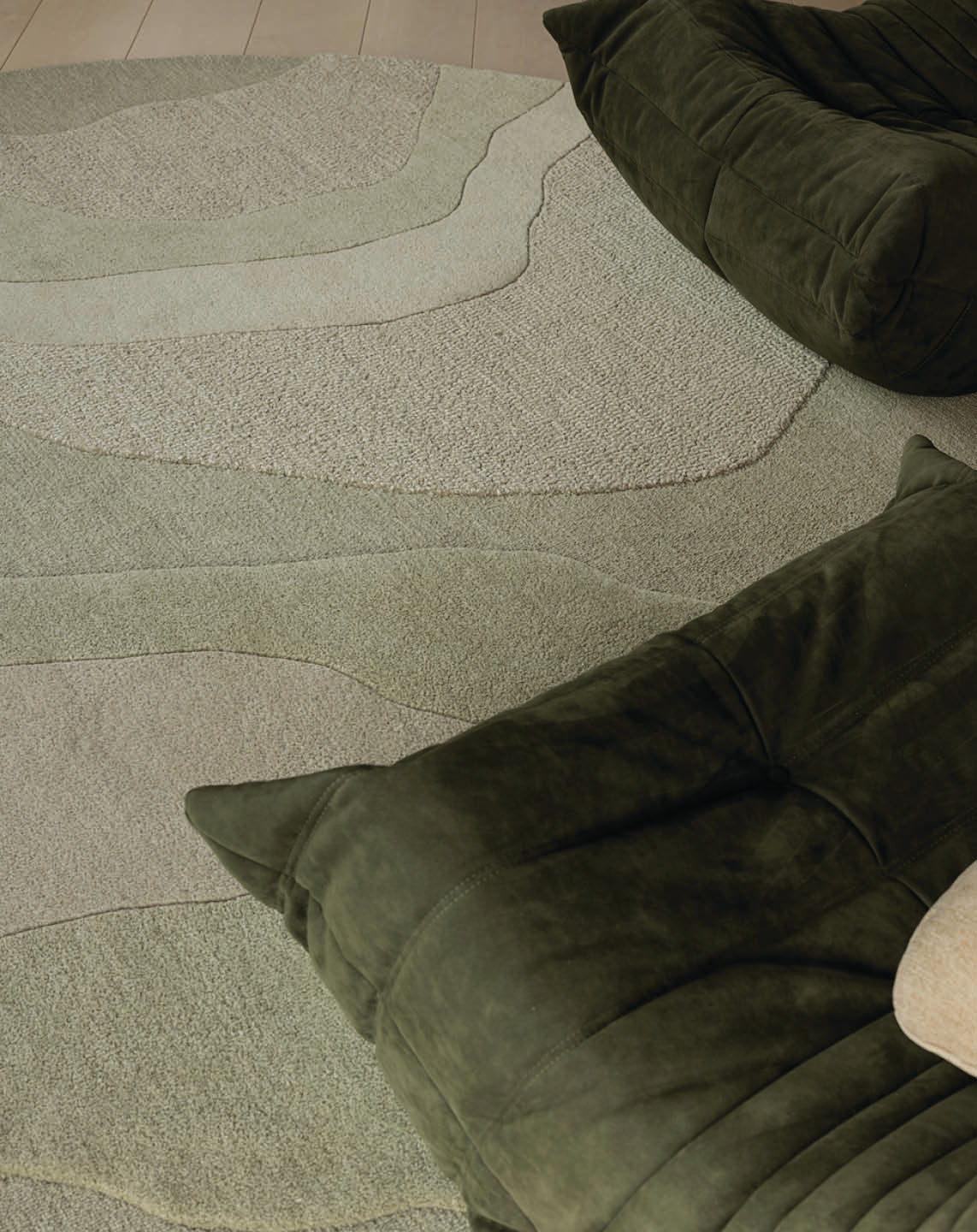 Edgewater Round Rug